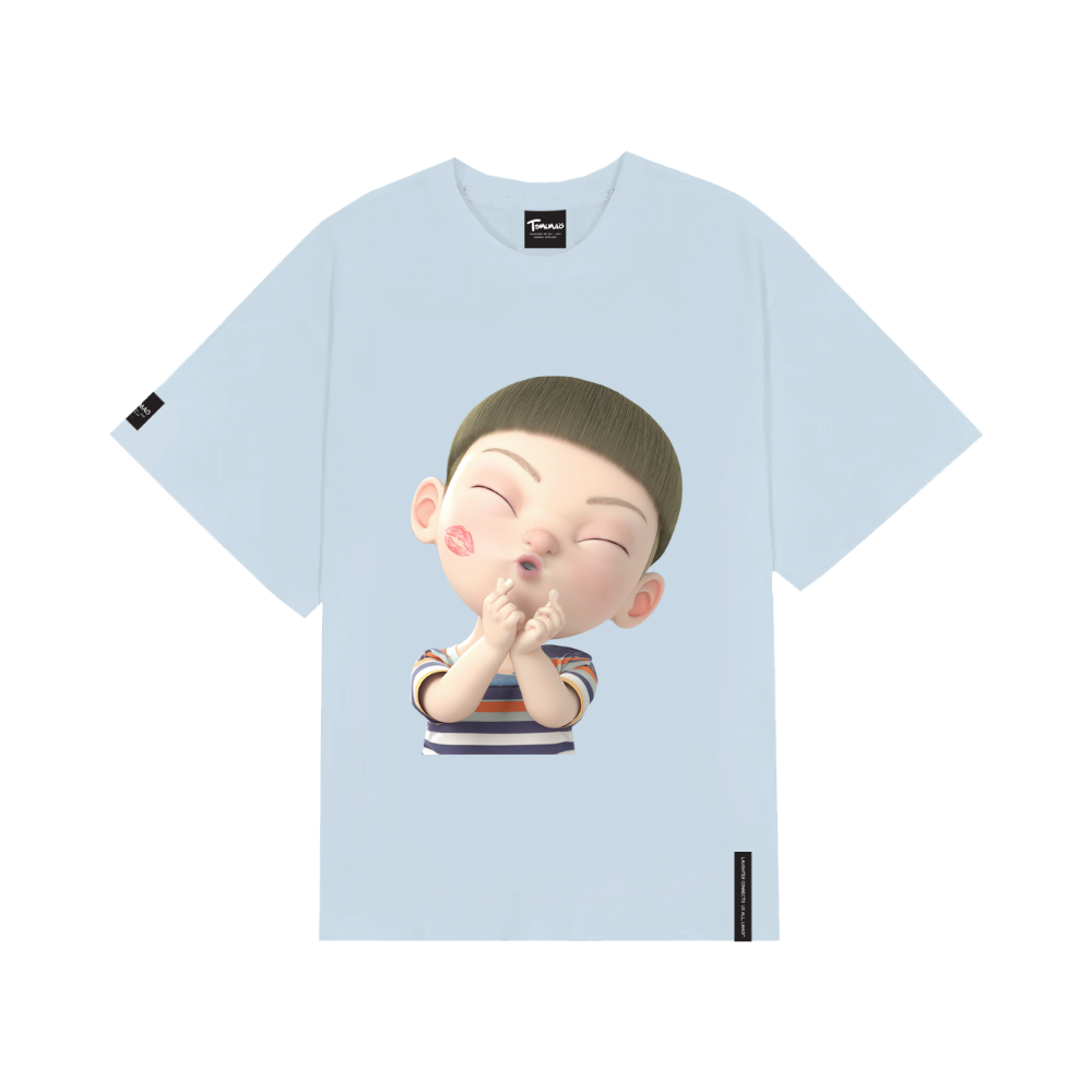 Blown Kiss Graphic Tee